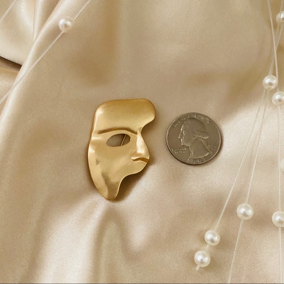 💕💕Last one Opera Mask Art Golden Brooch Pins - Picture 4 of 5